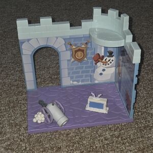 Animal Jam Snow Fort Playset